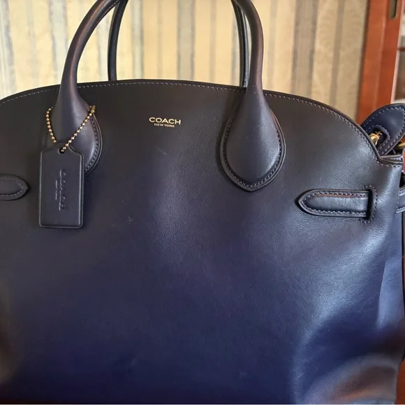 Coach Empire 40 Carryall bag in Navy - Picture 3 of 14